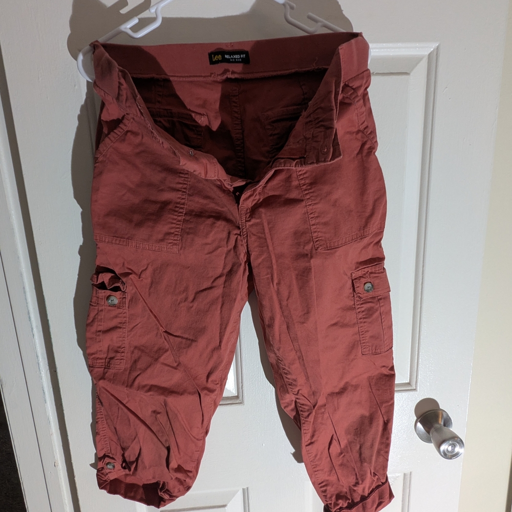 Lee Rust Relaxed Fit Cargo Cropped Pants